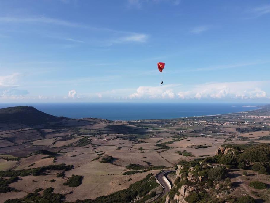 Casa Su Soli Sardu II - Sea View Valledoria Kültér fotó