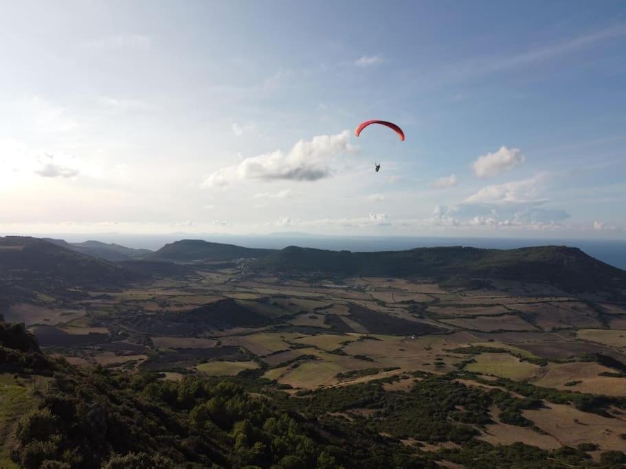 Casa Su Soli Sardu II - Sea View Valledoria Kültér fotó